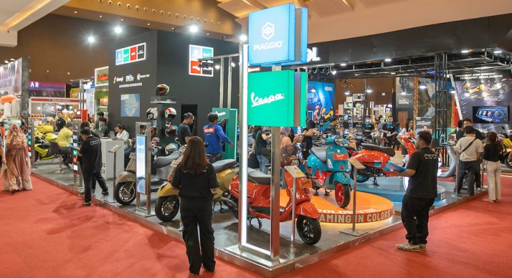 Piaggio, Vespa, Aprilia dan Moto Guzzi ikut memeriahkan
