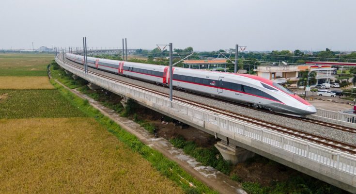 Kereta Penumpang KA Cepat