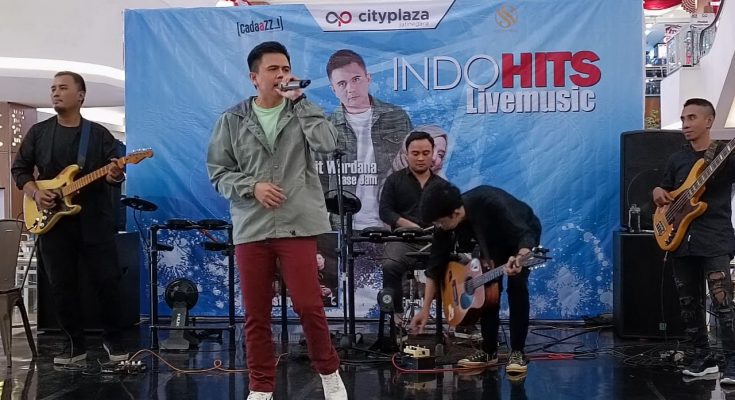 Kemeriahan INDOHITS Live Music, yang menampilkan