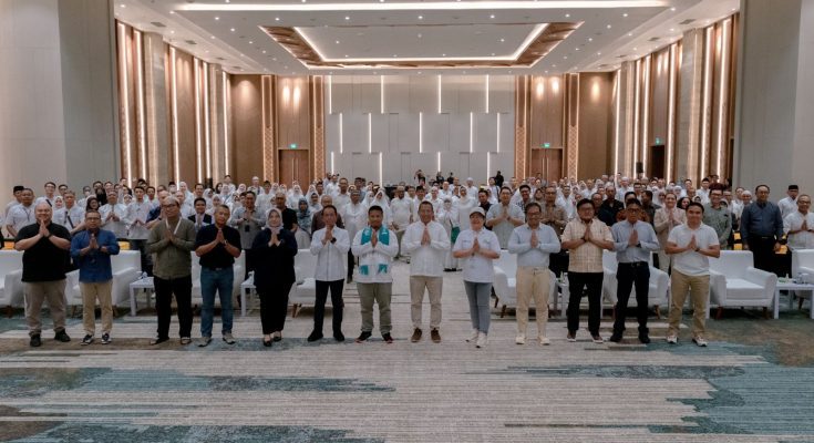 Pegadaian Berangkatkan Pegawai Terbaik