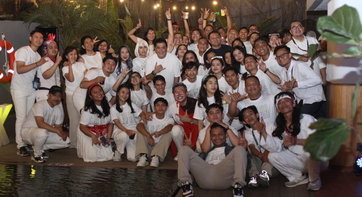 #1 ART WITH HEART tema  ulang tahun pertama