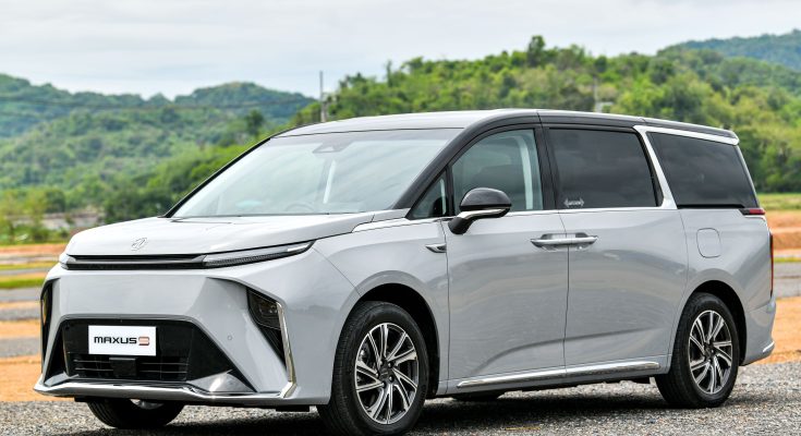 MG ES EV dan Maxus 9 memancarkan sinyal kuat