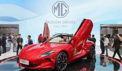 Morris Garages (MG), perusahaan otomotif