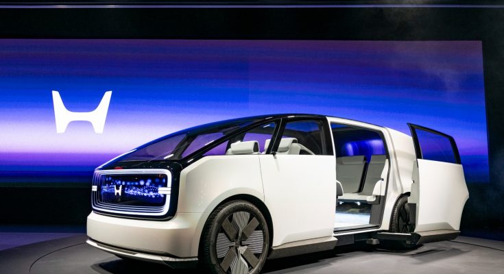 Honda perkenalkan seri mobil listrik terbaru
