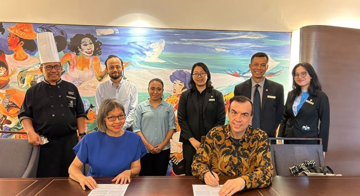 Hotel Ciputra Jakarta melakukan penandatanganan