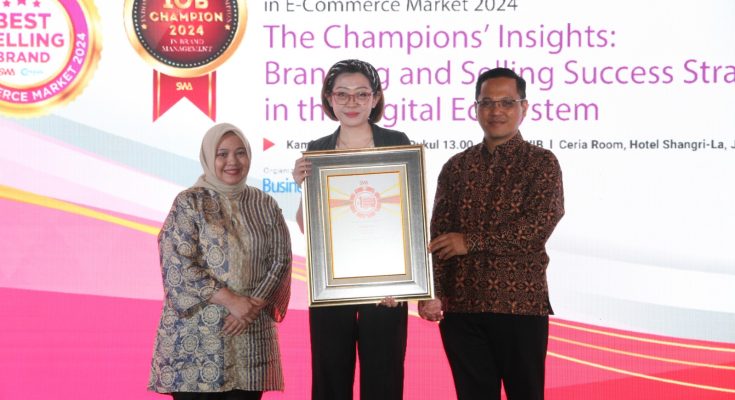 POLYTRON meraih penghargaan Indonesia Original