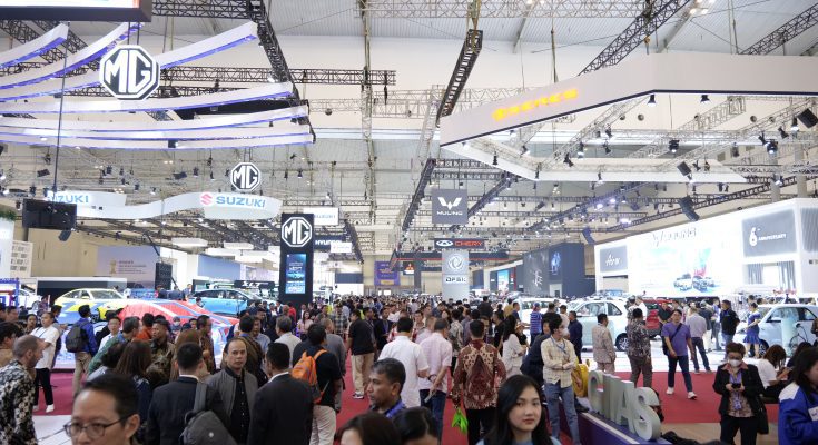 GAIKINDO Indonesia International Auto Show (GIIAS) 2024, pameran