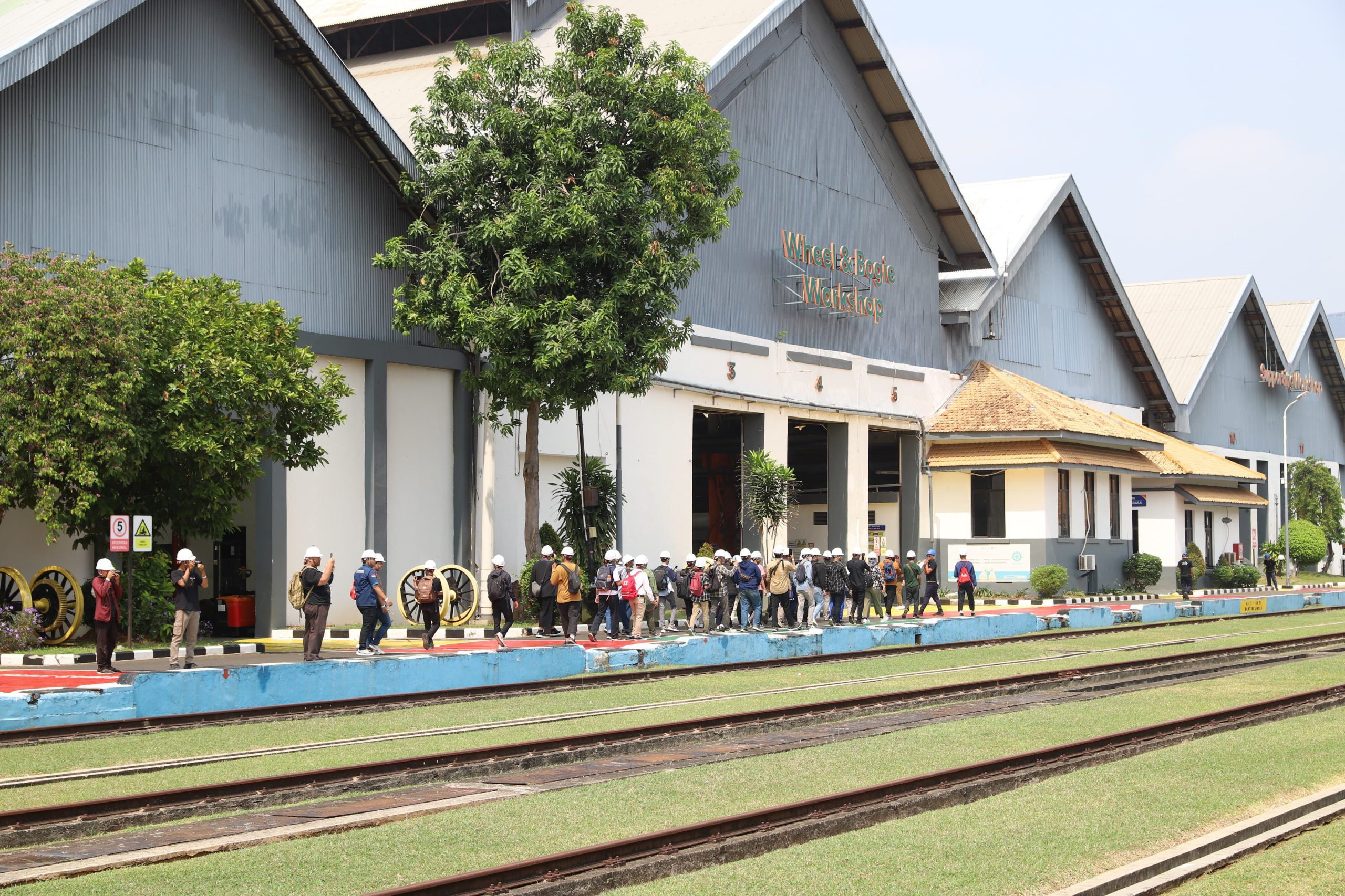 PT Kereta Api Indonesia (Persero) menggelar acara Open House