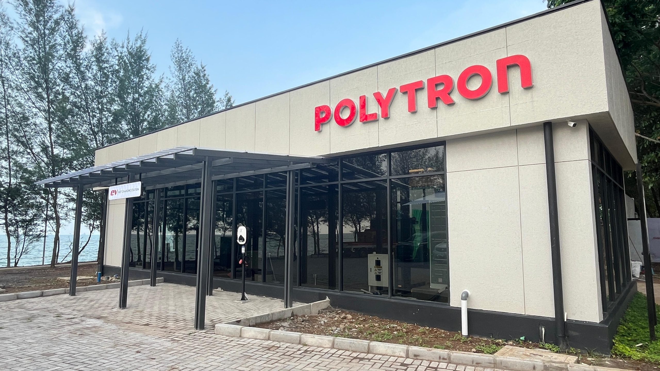 Ulang tahun ke-49, POLYTRON meresmikan showroom
