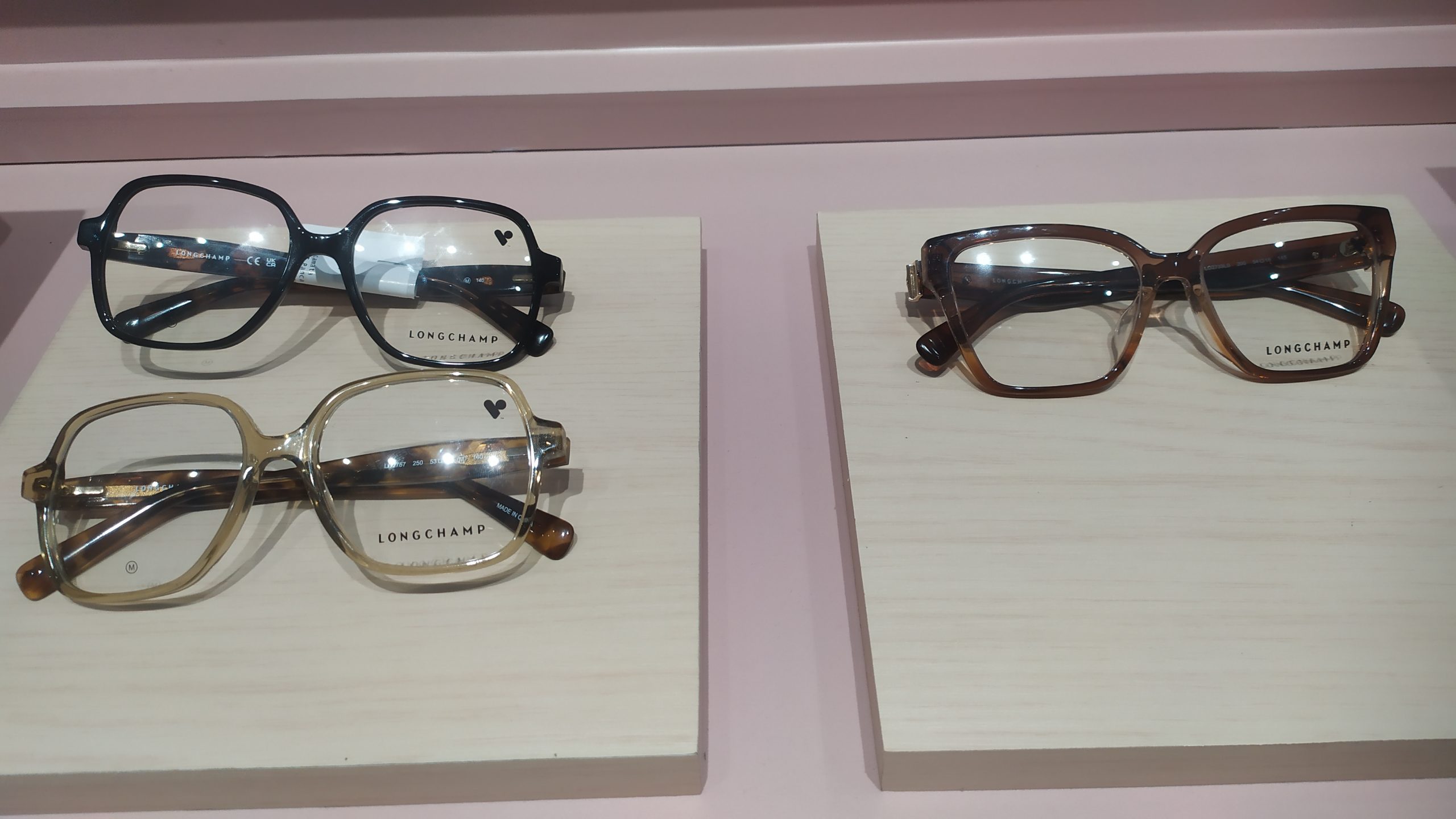 Kacamata Merek Longchamp hadirkan koleksi terbarunya