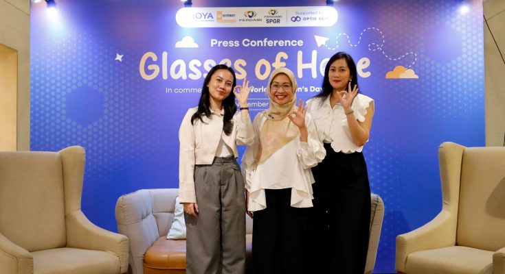 HOYA Indonesia meluncurkan inisiatif Glasses of Hope, sebuah