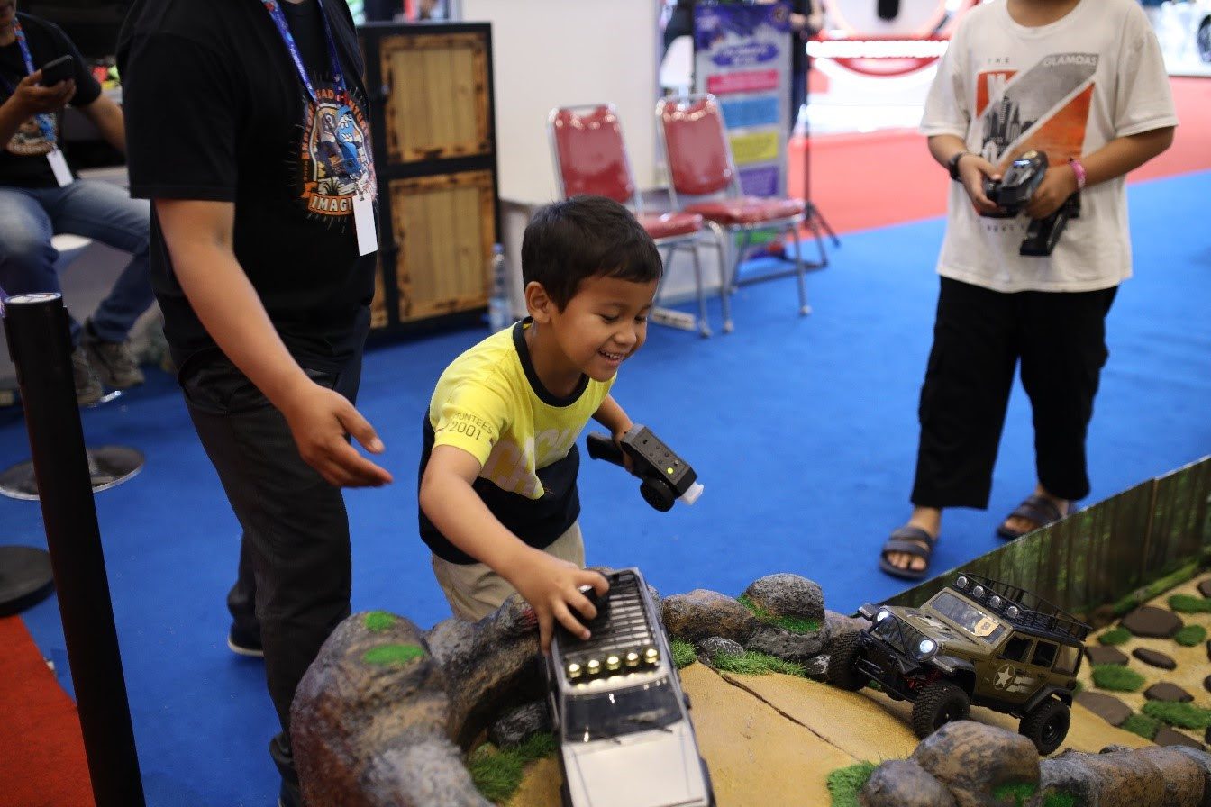 Pameran otomotif Mandiri Utama Finance GAIKINDO Jakarta Auto Week (MUF GJAW) 2024