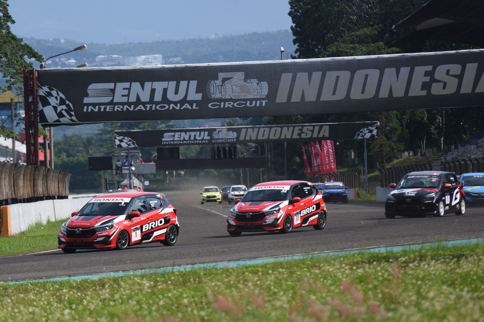 Honda Racing Indonesia (HRI) menutup musim balap ISSOM 2024