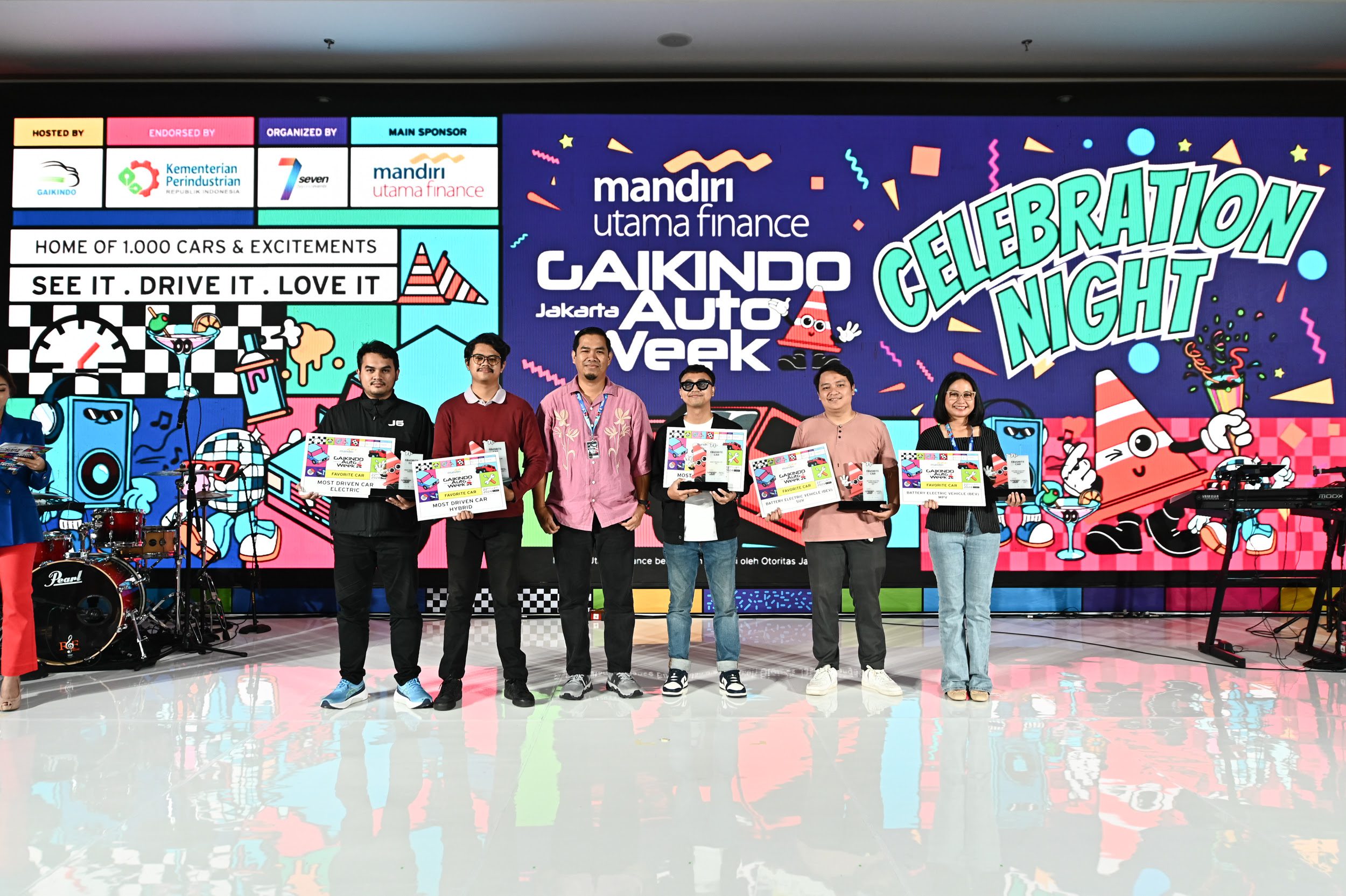 Para peserta pameran Mandiri Utama Finance GAIKINDO Jakarta Auto Week (MUF GJAW) 2024