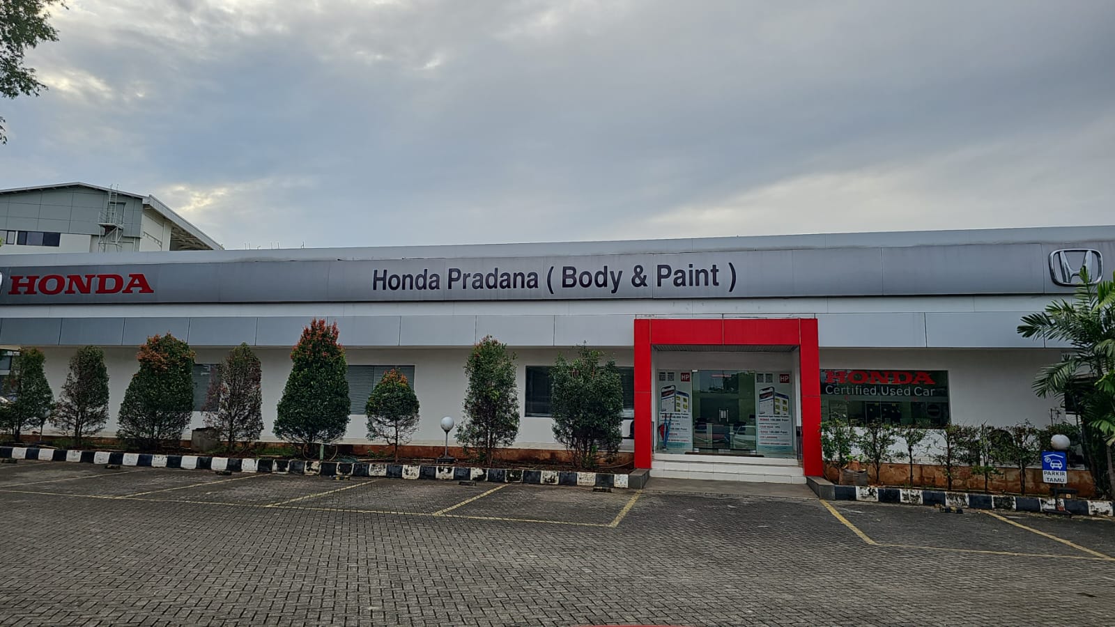 PT Honda Prospect Motor (HPM) meresmikan Dealer Honda Ambara