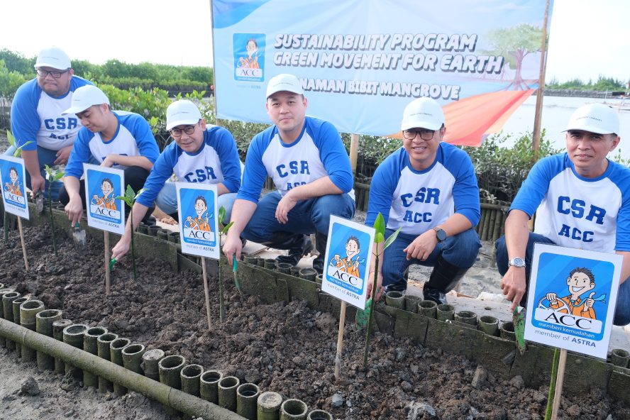 Astra Credit Companies (ACC) dukung pelestarian mangrove di Bali