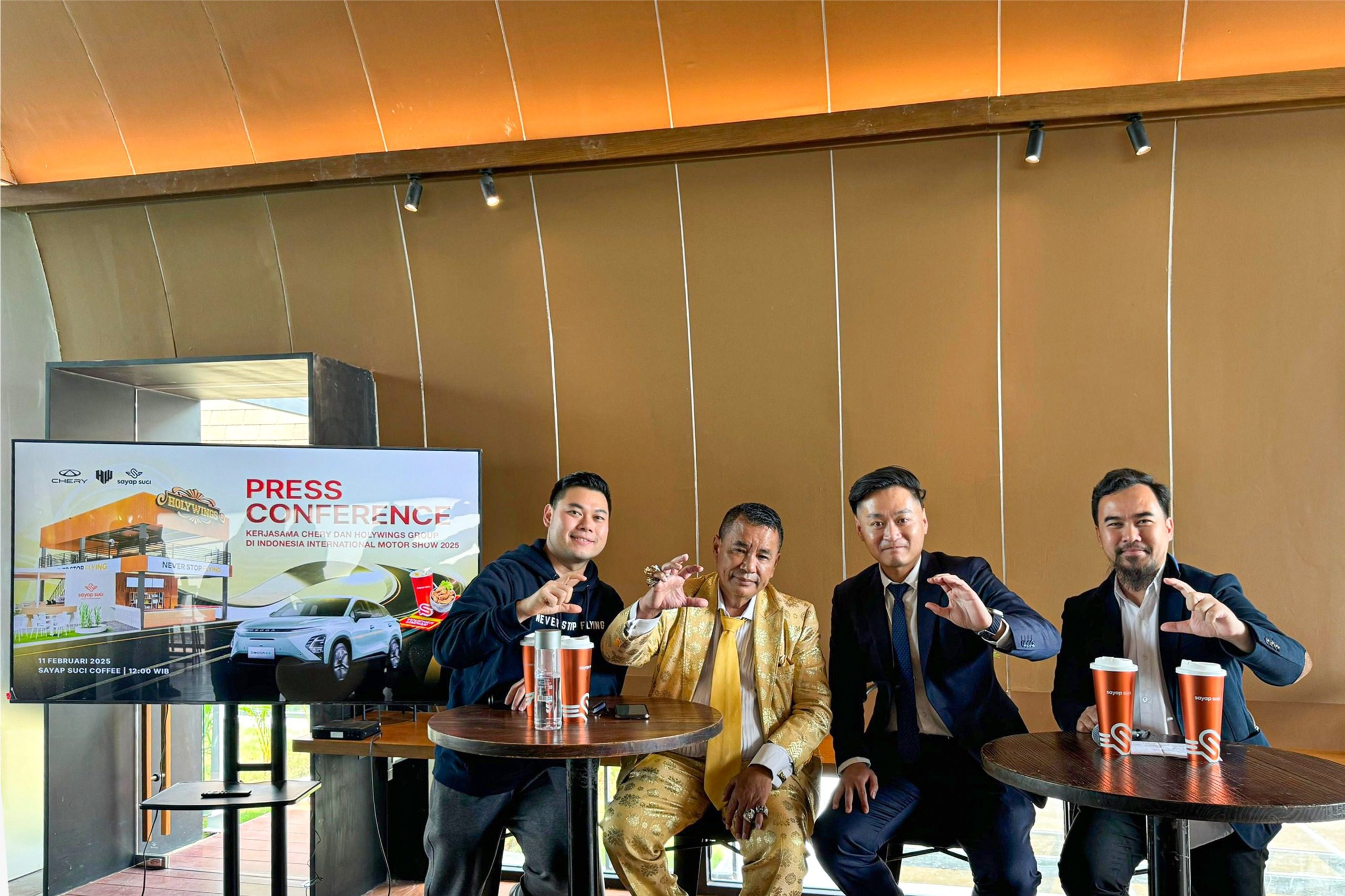 PT Chery Sales Indonesia (CSI) menggandeng Holywings Group