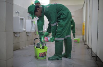 Supersol, merek produk karbol wangi multifungsi produksi
