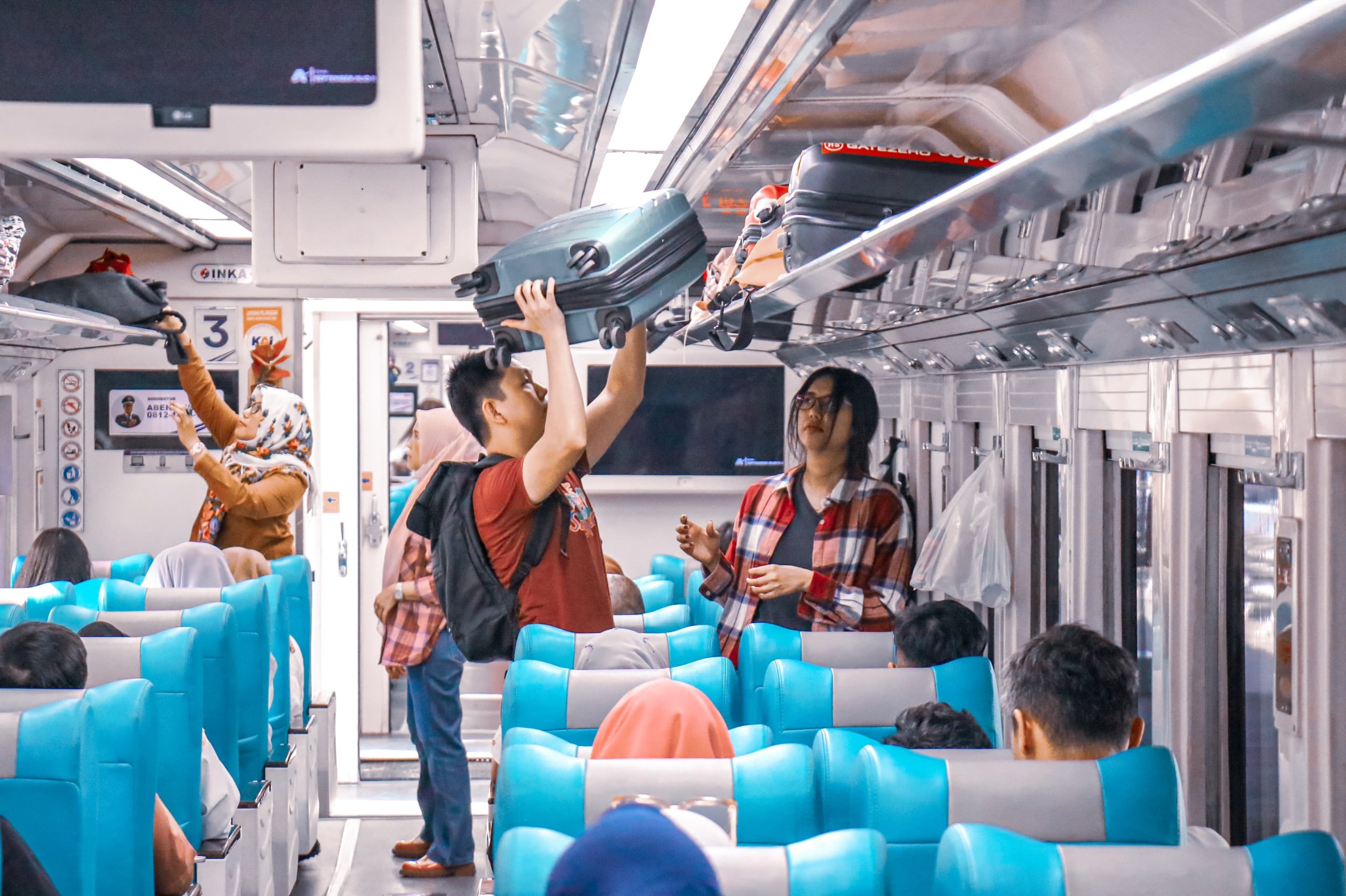 PT Kereta Api Indonesia (Persero) Daerah Operasi 1 Jakarta menambah 5