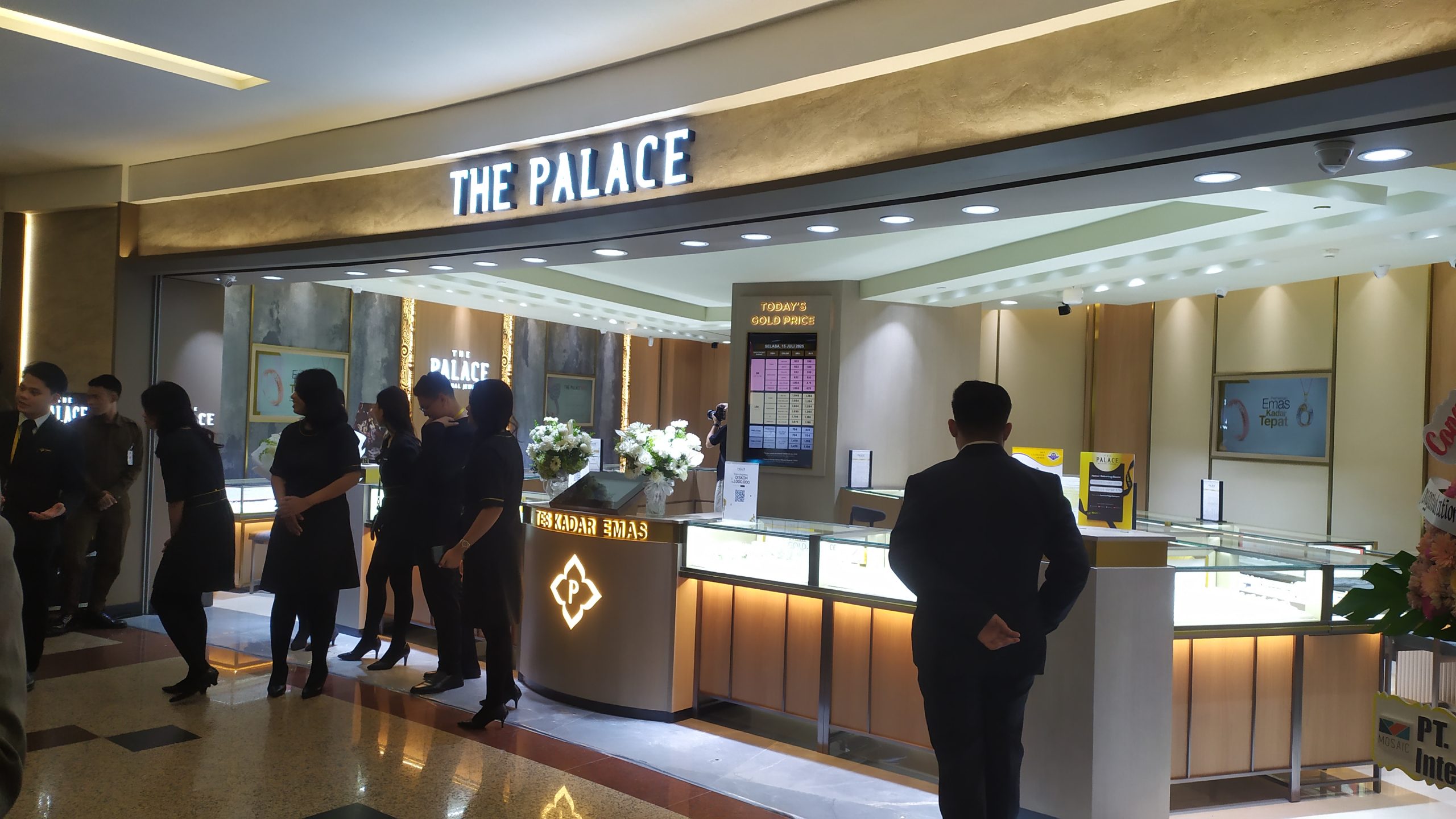 The Palace Jeweler, merek perhiasan