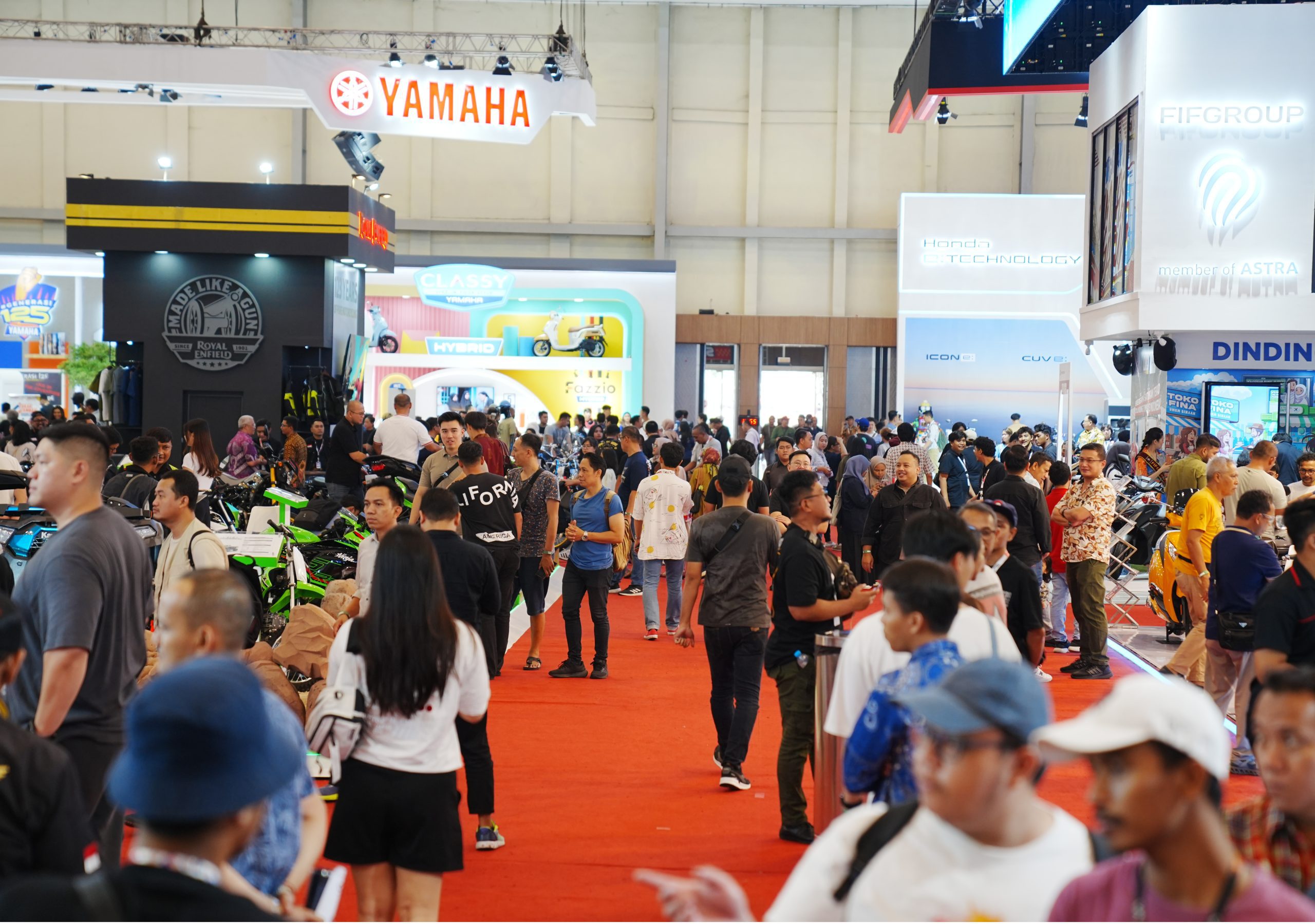 Pameran Indonesia Motorcycle Show (IMOS)