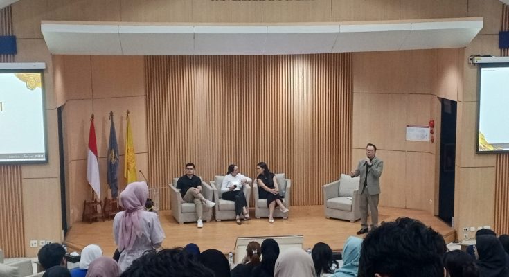 Central Mega Kencana (CMK), perusahaan perhiasan
