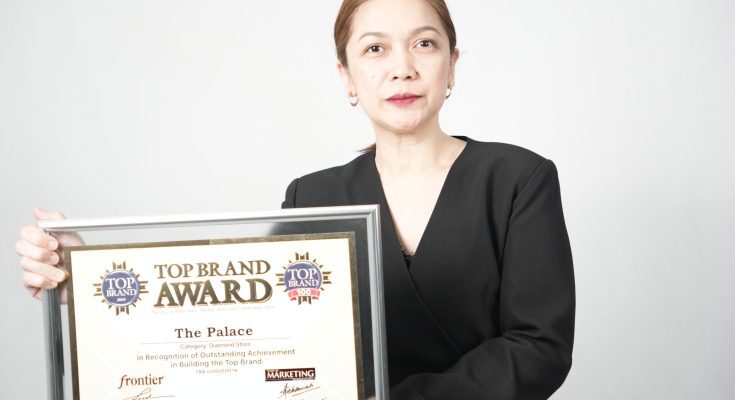 The Palace Jeweler, selaku merek perhiasan