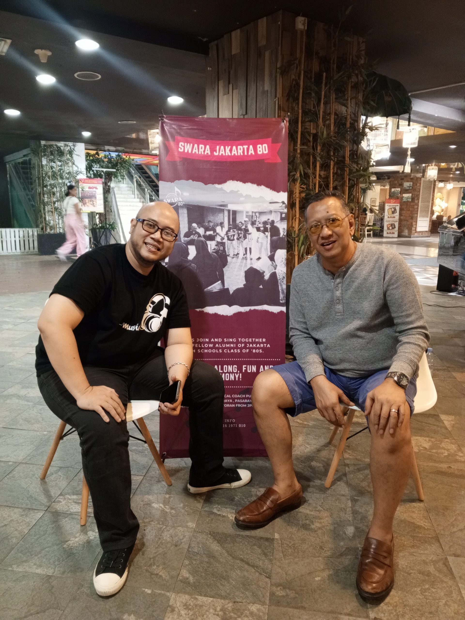 SWARA JAKARTA 80’S adalah suatu wadah bernyanyi