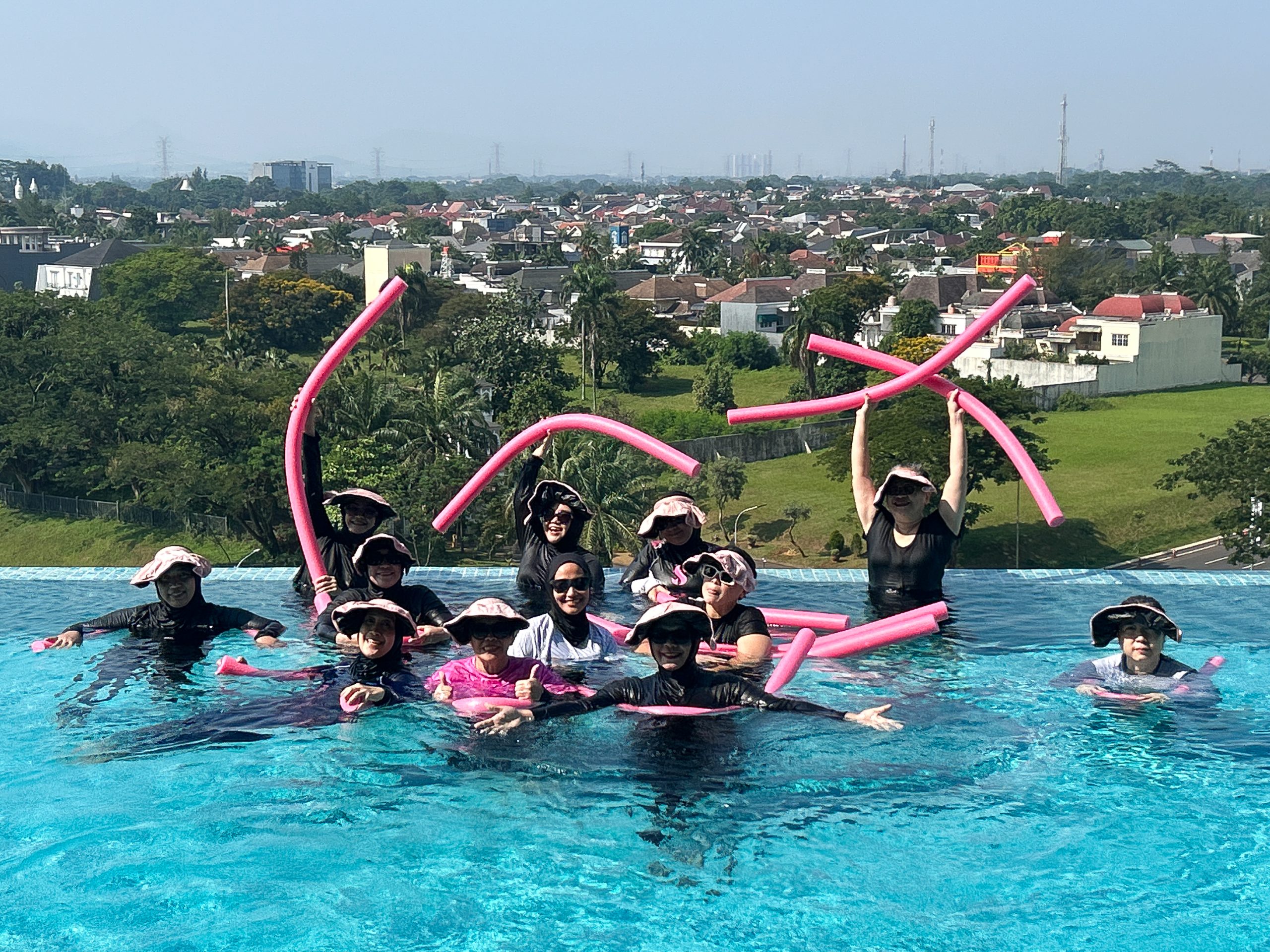 ARTOTEL Living World Kota Wisata - Cibubur berkolaborasi