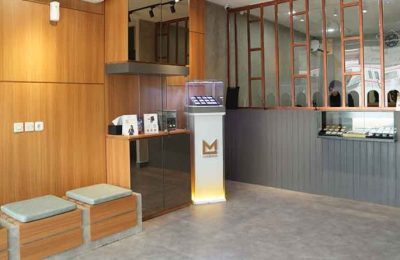 Harga emas global kembali mencuri perhatian pasar dengan menembus