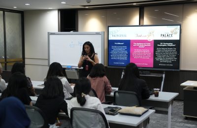 Central Mega Kencana (CMK), perusahaan perhiasan terbesar merek