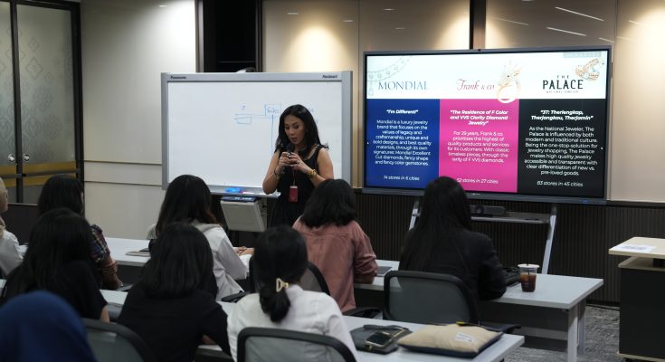 Central Mega Kencana (CMK), perusahaan perhiasan terbesar merek