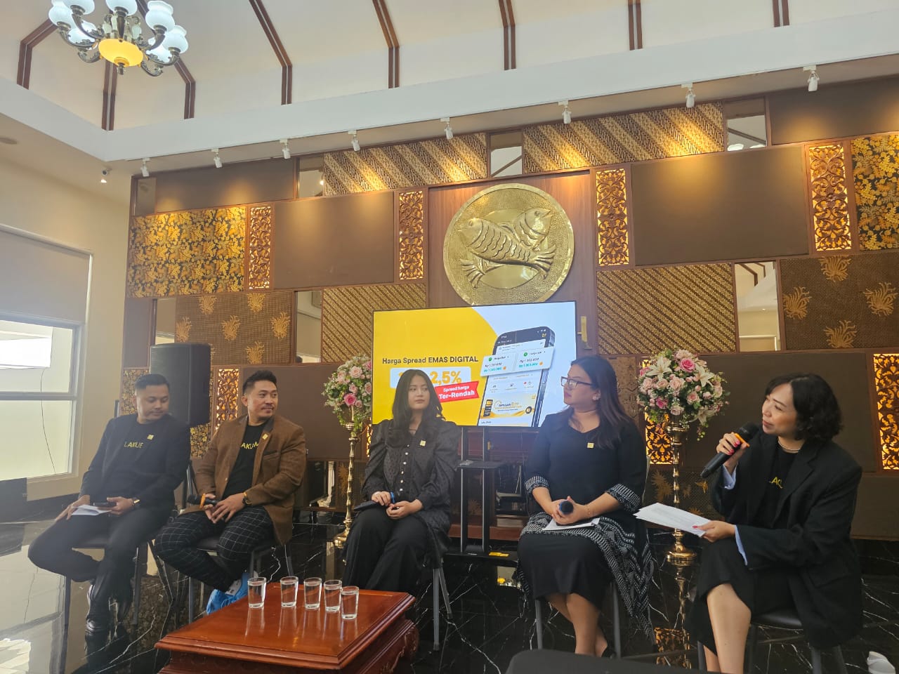 LAKUEMAS menggelar acara “Golden Days