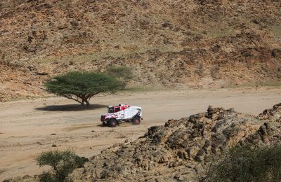 Hino Team Sugawara beraksi dalam Dakar Rally 2026